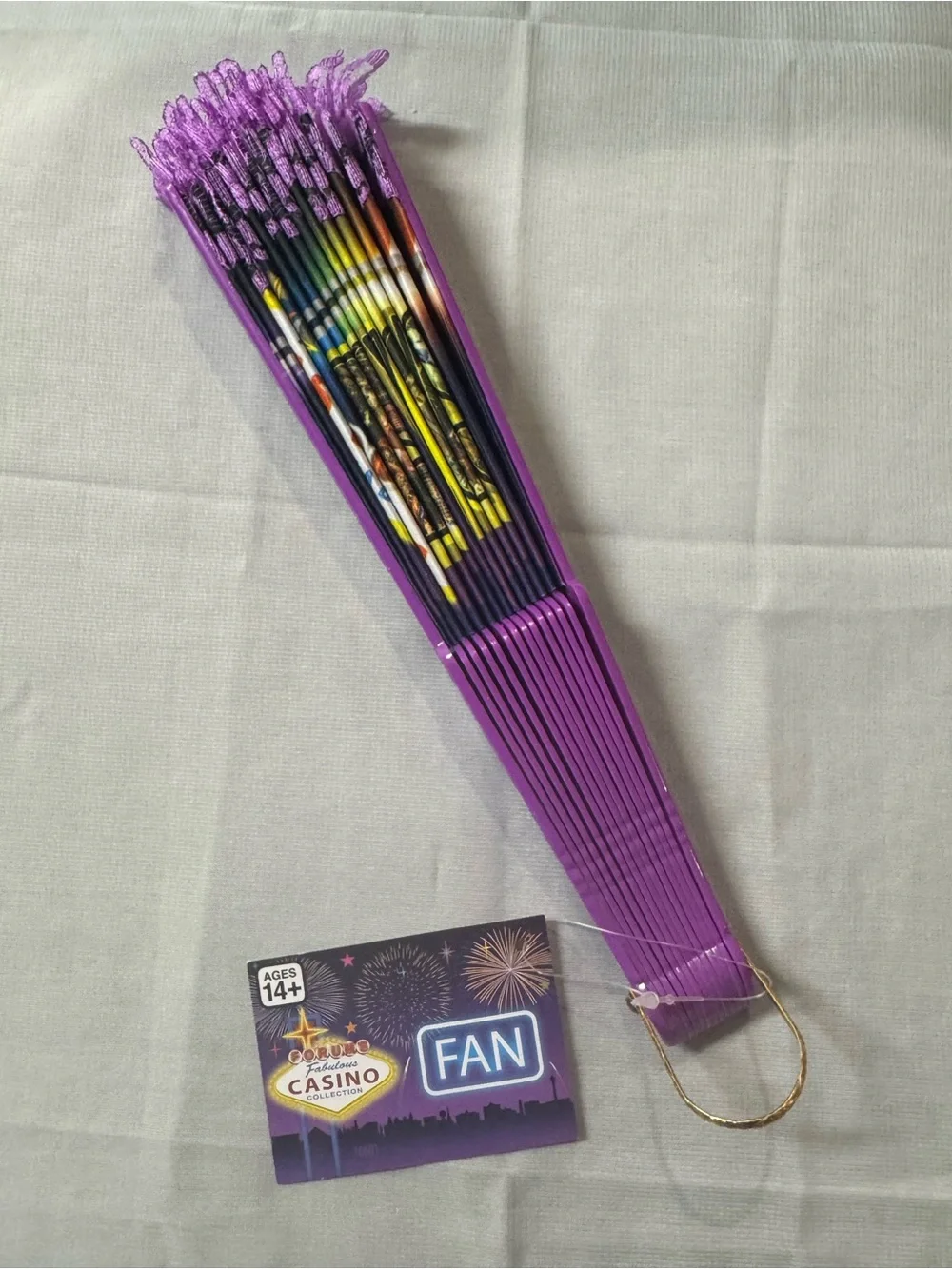 🤩 I’m your fan! Iconic Las Vegas Purple Folding Hand Fan - NWT Souvenir.